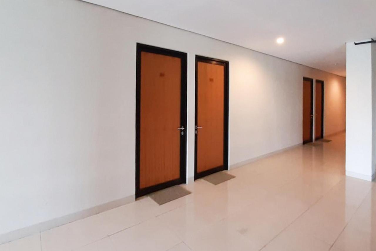 Reddoorz Plus @ Bitung City Center Luaran gambar